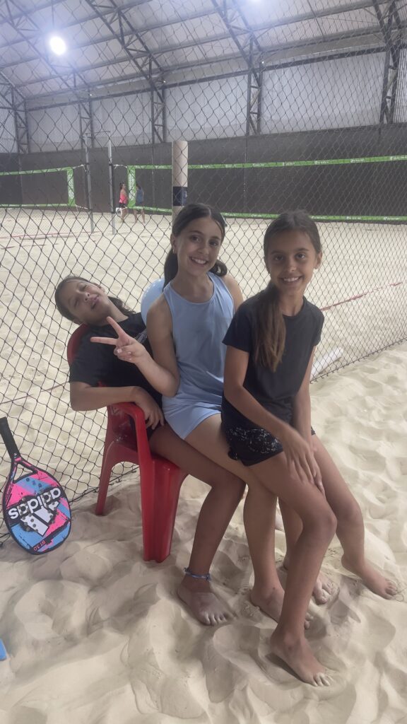 7 Segredos da Inteligência Emocional no Beach Tennis: O Guia Definitivo para Pais 1 Inteligência Emocional