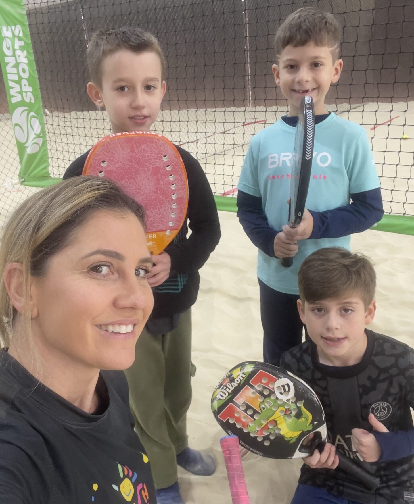 Beach Tennis Infantil vs. Outros Esportes: Qual a Melhor Escolha para o Seu Filho? 3 Beach Tennis Infantil